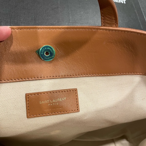 Yves Saint Laurent YSL Suede Fringe Purse - Picture 6 of 11